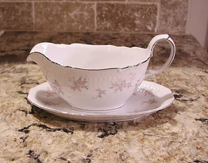 Mikasa Fine China #8323 ROSE DUET (selten) Sauciere mit Platinrand und Unterteller - Bild 1 von 8