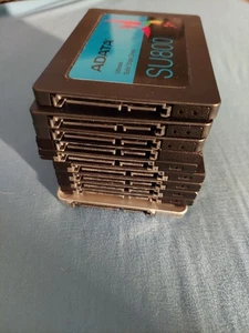 Lot vrac Qté 10 entièrement testé bon mixte 256 Go 2,5" SATA SSD disque SSD Solid State Drive - Photo 1/2