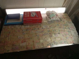 Grande collezione di francobolli migliaia degli anni 50 60 e 70 - Foto 1 di 23