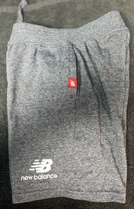 Boy’s New Balance Shorts Size 10/12 - Picture 1 of 3