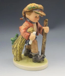 HUMMEL GOEBEL W.GERMANY FULL BEE MARK ON SECRET PATH #386 BOY 5.5" FIGURINE - Picture 1 of 9