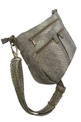 Travelon RFID Antirrobo Bandolera Viaje Bolso de Hombro Estampado Piel de Serpiente Nuevo sin Etiquetas Foto 1 de 4