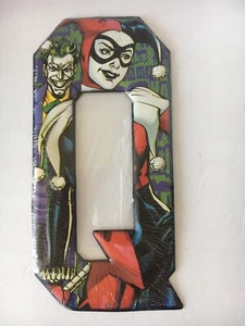 Open Road Harley Quinn & Joker DC Originals Metal Tin Letter "Q" Metal Sign - Picture 1 of 5