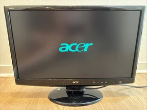 Acer H233H 23" Widescreen LCD Monitor with VGA and Power Cords - Picture 1 of 8