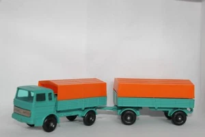1968 Matchbox #1e & #2d: Mercedes Benz Covered Truck & Trailer - Picture 1 of 5