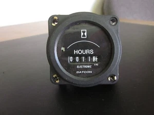 MAXIMA TECHNOLOGIES 873 1B DATCON HOURMETER 12/24 VDC NEG GND PN 100690 - Picture 1 of 3