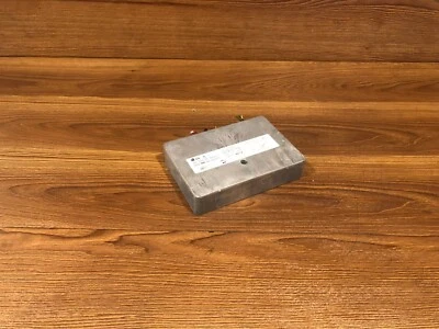 Chevrolet Malibu Communication Onstar 2013-2014 módulo de control 22865219 OEM Foto 1 de 4