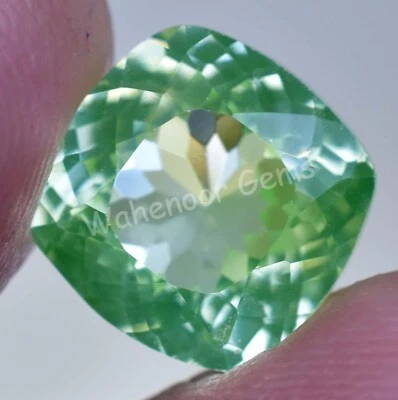 7.30 Ct Natural Green Peridot Cushion Shape VVS Pak Gemstone AGL Certified - Image 1 of 4