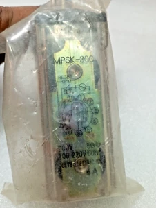RELÉ DE TIEMPO TEC MPSK-30C 200V 200-220V 60Hz - Imagen 1 de 7