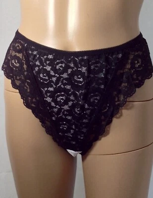 Damen String „Royal“ aus Spitze, Vorderteil farbig unterlegt, schwarz/weiß 36/38 - Bild 1 von 3