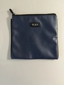 Tumi For Delta Unisex Travel Pouch Bag Zip Navy Blue Black Lined Makeup EUC - Picture 1 of 6