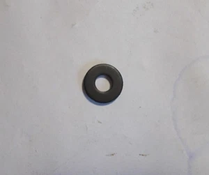 Triumph Daytona Speed Four Tiger TT600 Rubber Washer 3550063 (SPB10) - Picture 1 of 3