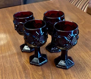 AVON 1876 CAPE COD RUBINROTES GLAS 4 1/2 Zoll Cordial WEINKELCH (4) - Bild 1 von 7