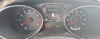 Sedona 2015-2016 OE velocímetro calibre clúster 59 k millas Kia Foto 1 de 4