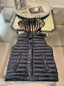 BURBERRY CHILDREN BOYS HOODIE ZIP PUFFER VEST SIZE 10Y - Picture 1 of 24