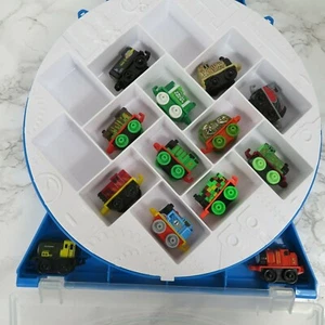 Micro Mini Thomas el Tanque Trenes y Estuche de Transporte de Viaje o Almacenamiento - Imagen 1 de 10