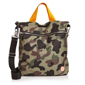 shortyLOVE Wonder Crossbody Messenger Bag Large, Green Camo - Bild 1 von 4