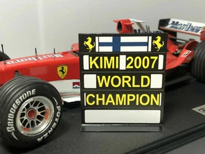 Pitboard 1:18 (Pizarra F1) / Kimi Raikkonen (Ferrari) 2007 World Champion - Picture 1 of 2