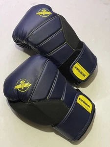 Tokushu Hayabusa Karate Boxhandschuhe 16oz - Bild 1 von 2