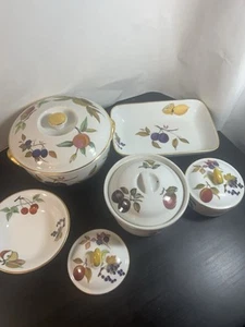 Lot 6 Vintage Royal Worcester Eversham Gold Mid Century - Picture 1 of 19