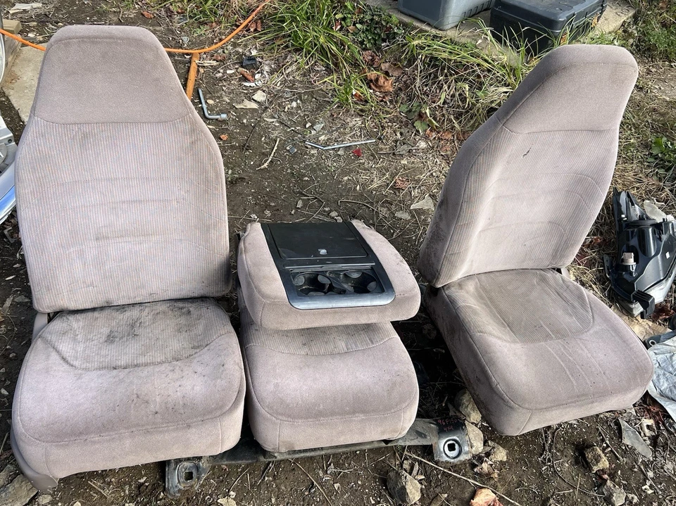 Camión Ford F-150/250/350 1992-1996 asientos con canastilla y consola bronceado necesita limpieza OEM Foto 1 de 4