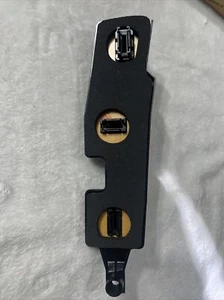 Placa conector de luz trasera regular TYC 11-1914-20 1988-02 GMC PU mano izquierda - Imagen 1 de 5