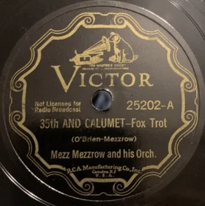 Mezz Mezzrow - 35th And Calumet / Old Fashioned Love - Victor 25202 - VG - Picture 1 of 4