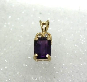 Colgante firmado T&C oro amarillo 14k corte esmeralda púrpura profundo amatista y diamante - Imagen 1 de 12