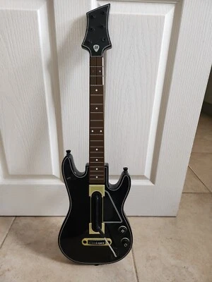 Activision Guitar Hero Live Xbox 360 PS3/4 Wireless Guitar - Image 1 of 4