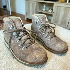 Merrell Wilderness LT Cloud Womens Lace up hiking boot leather welt beige sz 8 - Picture 1 of 8