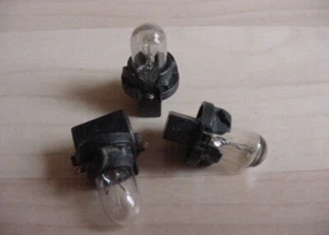 (3) T10 Twist Lock Light Bulb Socket Holder Instrument Panel w/ 2W Bulb #M70E - Picture 1 of 8