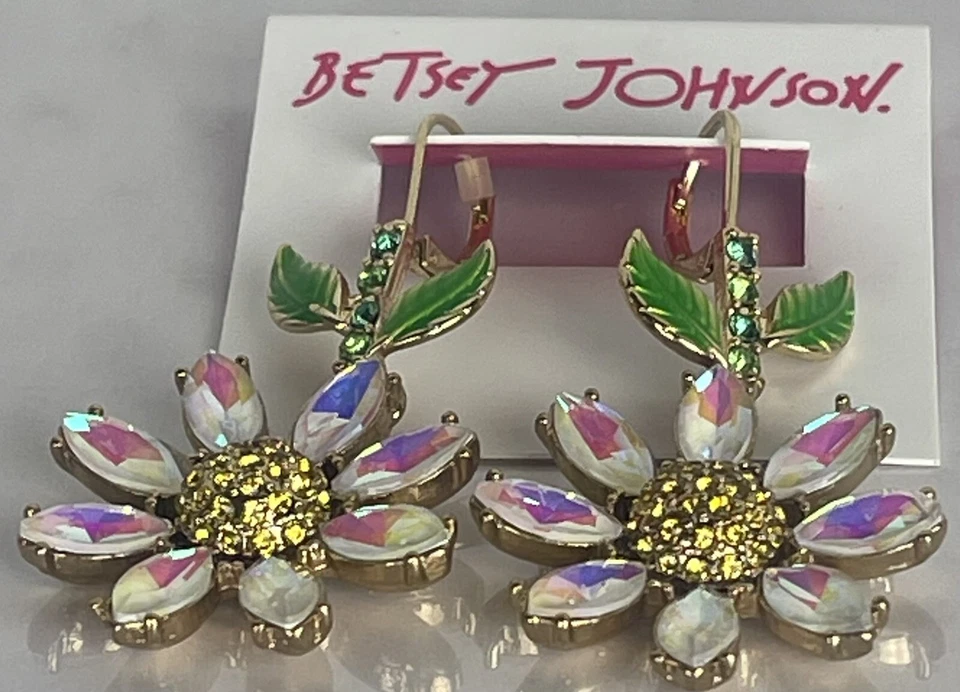 Betsey Johnson Summer Spring Vibe Daisy Flower Drop Earrings Q636