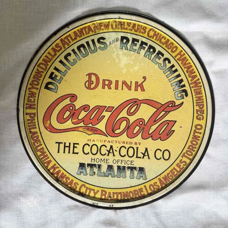 Letrero de hojalata redondo vintage de Coca-Cola 12" delicioso anuncio refrescante de refrescos pop Foto 1 de 1