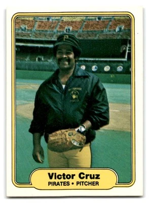 Victor Cruz 1982 Fleer Baseball #480 Pittsburgh Pirates - Image 1 of 2
