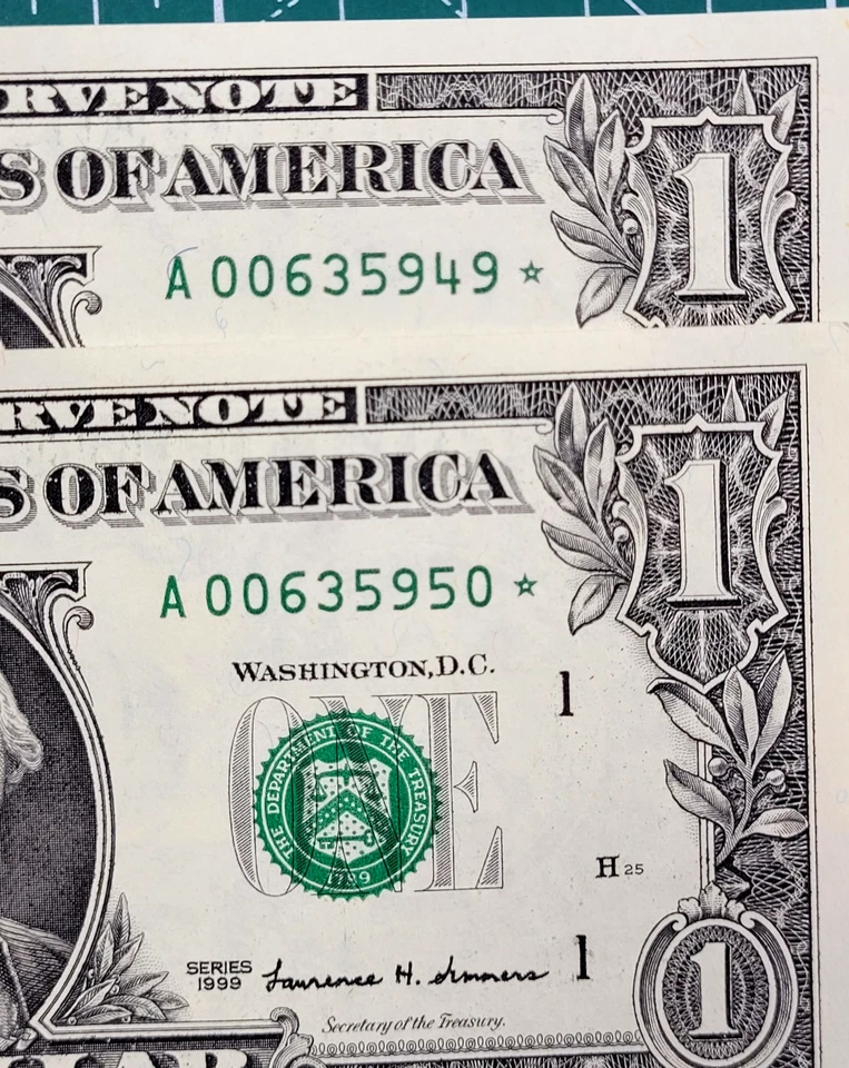 1999 STAR 2 UNC. Consecutive Numbered One Dollar Notes Boston A00635949/50* - Image 1 of 4