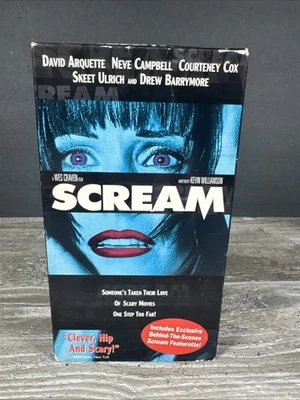 Scream VHS Video Tape Rare Blue Variant Cover Campbell Cox Arquette Wes Craven  Foto 1 de 4