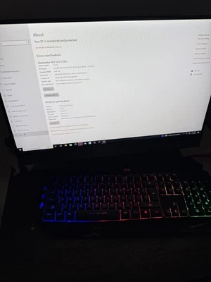 Lenovo IdeaCentre 520 AIO 21 «Pentium 4415U 2,3 ГГц 8GB RAM 1 ТБ - Изображение 1 из 4