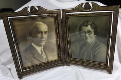 Marco de cuadro antiguo Art Deco de colección de los años 20 sobremesa doble inclinación giratoria madera plateada Foto 1 de 4