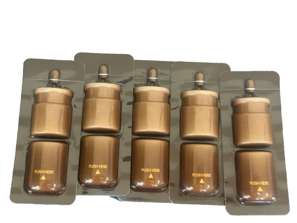 Ampolla de renovación intensiva AMORE PACIFIC Time Response (2,4 ml + 0,2 g) X 5 piezas Foto 1 de 1