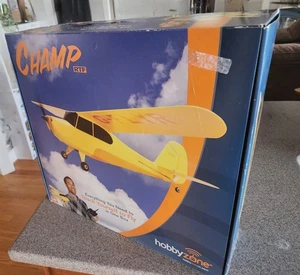 Hobbyzone HBZ4900 RC Champ RTF Avión Amarillo, Control Remoto, Batería, Cargador ¡Funciona! - Imagen 1 de 9
