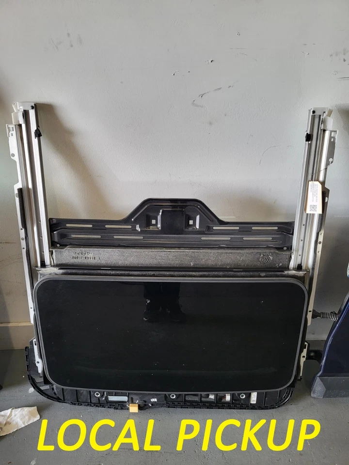 Vidrio de techo usado OEM (solo vidrio) PARA 2021 2022 2023 2024 KIA SELTOS Foto 1 de 4