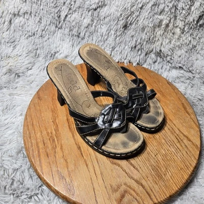 Tacones de cuero negros vintage retro Y2K Mudd para mujer talla 7,5 M con estampado floral  Foto 1 de 4