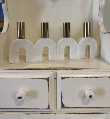 Precioso Candelabro Cónico Estilo Art Deco Minimalista Boho Mármol/Color Bronceado 4 Foto 1 de 4