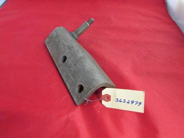 SOPORTE AMORTIGUADOR W100 W200 1972-73 CAMIÓN DODGE MOPAR NOS 3632979 Foto 1 de 1