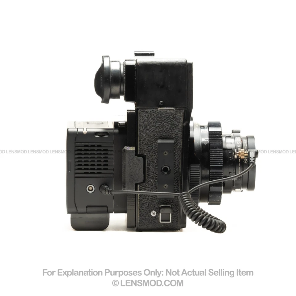 Adapter for Mamiya Universal Press and "M645" Digital Back - Image 1 of 4