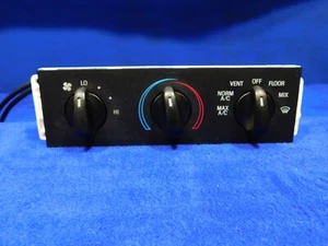 1994-2000 Ford Mustang A/C Heat Fan Climate Control Panel Knobs OEM Take Off F89 - Picture 1 of 9