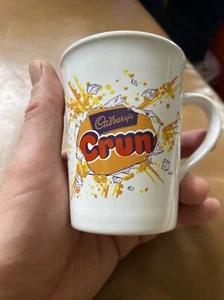 Taza BIN Vintage Cadbury’s CRUNCHIE "That Friday Feeling" Hecha en Inglaterra - Imagen 1 de 6
