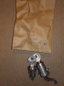 60-61 DODGE DART POLARA 62-64 DODGE 880 GLOVE BOX & TIRE COMPARTMENT LOCK SET - Bild 1 von 2