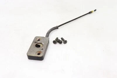 01-10 SUZUKI GZ250 OEM CONJUNTO DE BLOQUEO DE PESTILLO DE ASIENTO DEL CONDUCTOR DELANTERO Foto 1 de 4