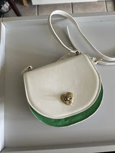 Betsy Johnson Crossbody Bag With Gold Heart Lock White Pink Green Blue NWT - Bild 1 von 16
